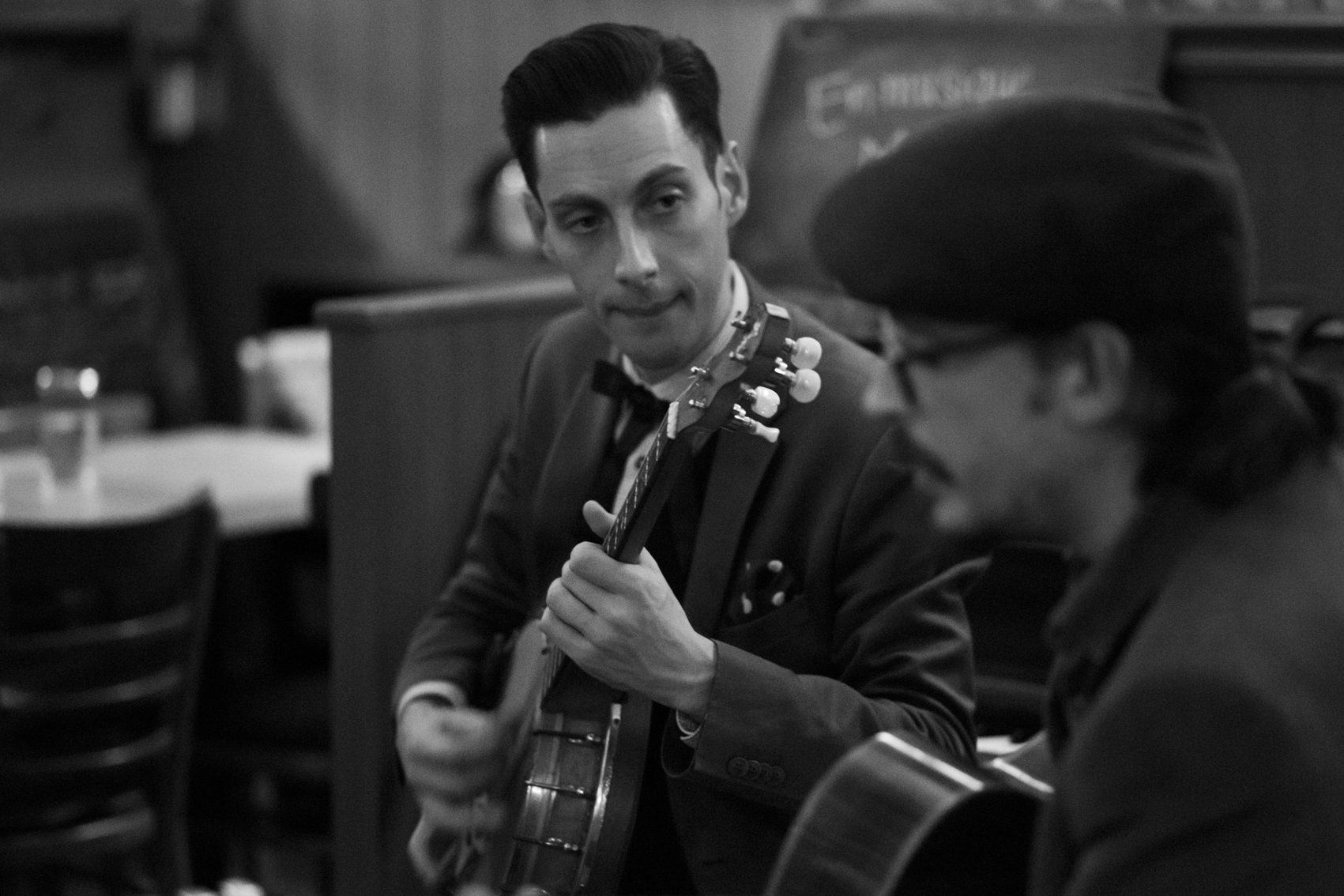 Marc Wencelius (guitar) performing with Louis Levesque (Stony Loner) (banjo) — photo 3